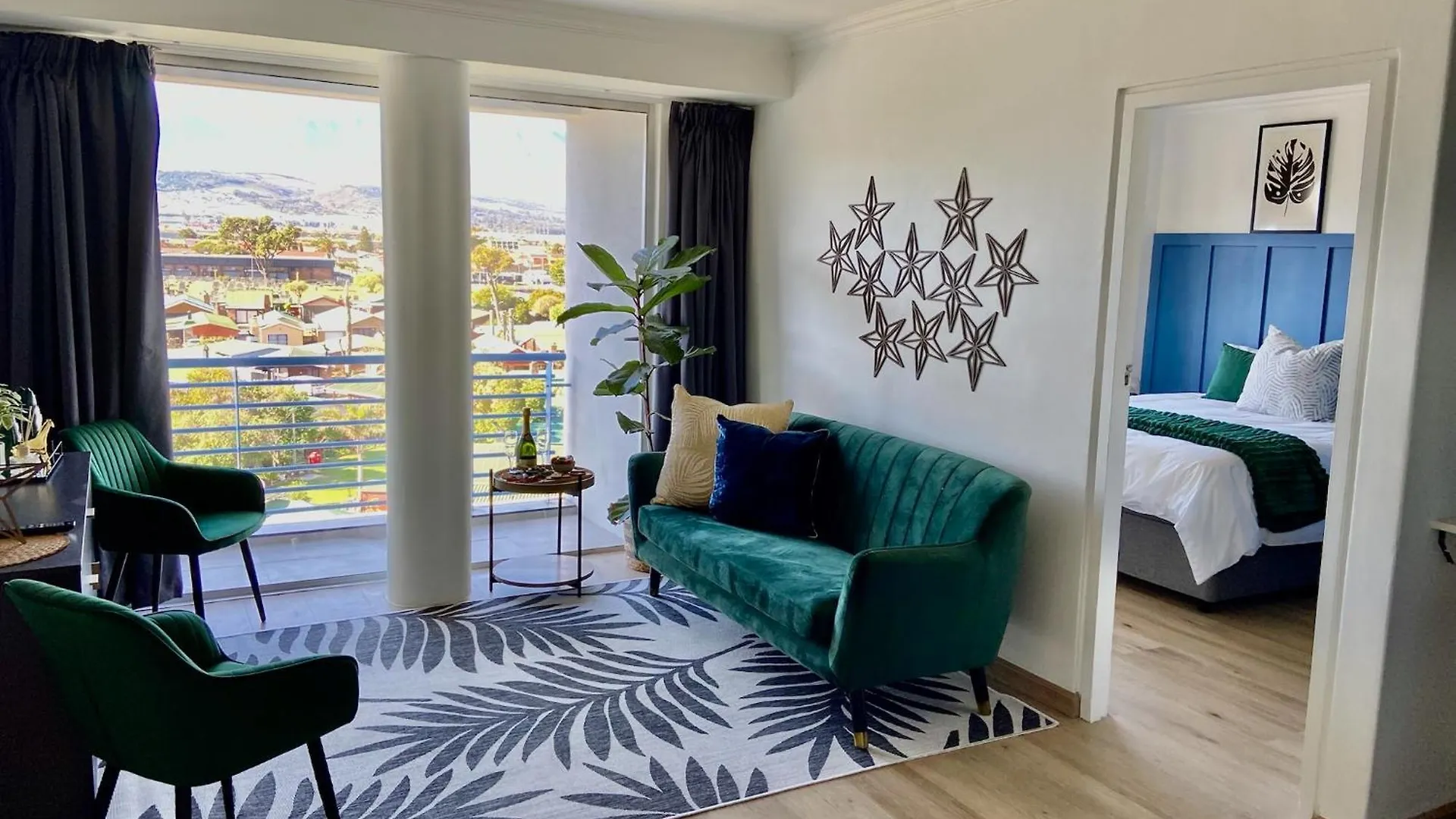 Mountain Bay, 403 & 404, Strand 3*,